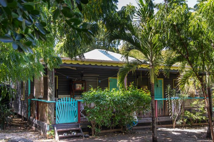 Image No.7-9 Bed Property for sale