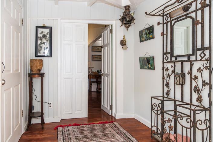 Image No.58-9 Bed Property for sale