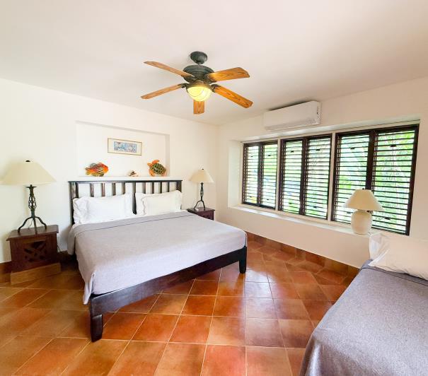 Image No.14-5 Bed House/Villa for sale