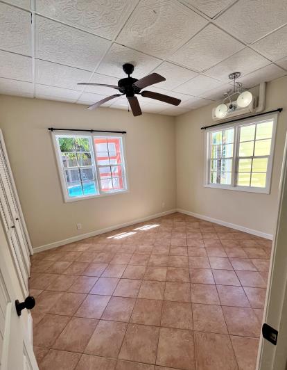 Image No.19-6 Bed House/Villa for sale