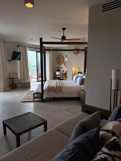 Image No.19-1 Bed Condo for sale