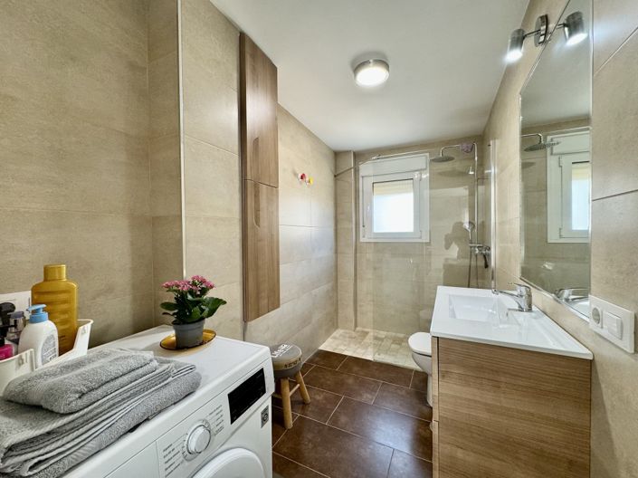 Image No.18-3 Bed Apartment for sale