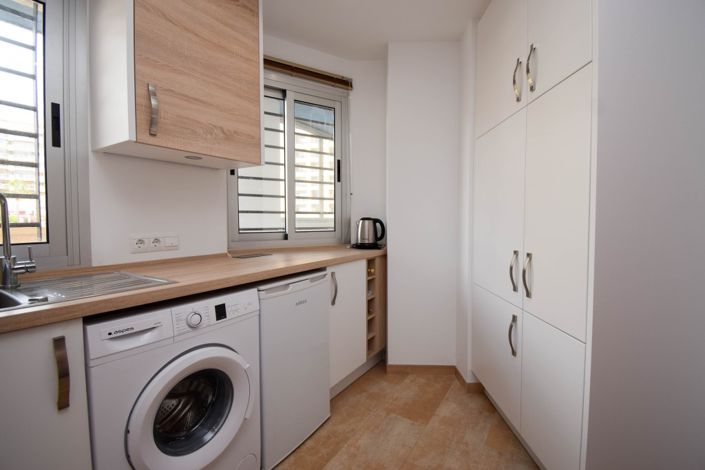 Image No.9-2 Bed Apartment for sale