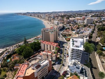 24 - Edificio Implantado-min