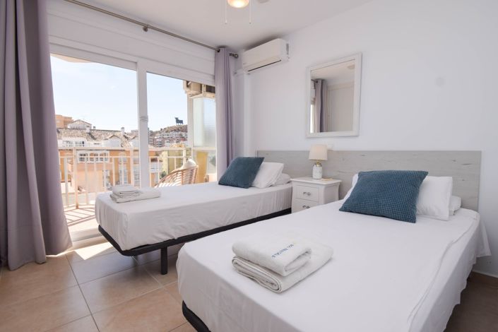 Image No.19-2 Bed Apartment for sale