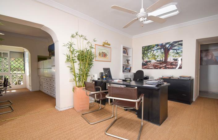 Image No.30-8 Bed Villa for sale