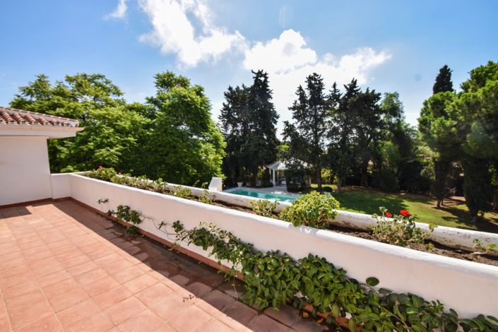 Image No.24-8 Bed Villa for sale