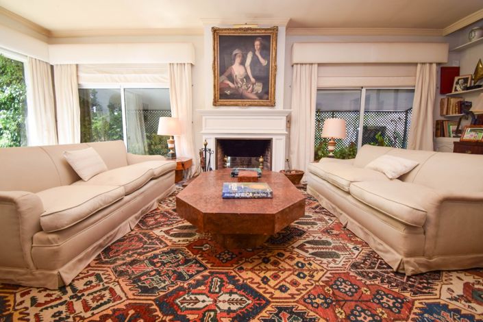 Image No.4-8 Bed Villa for sale