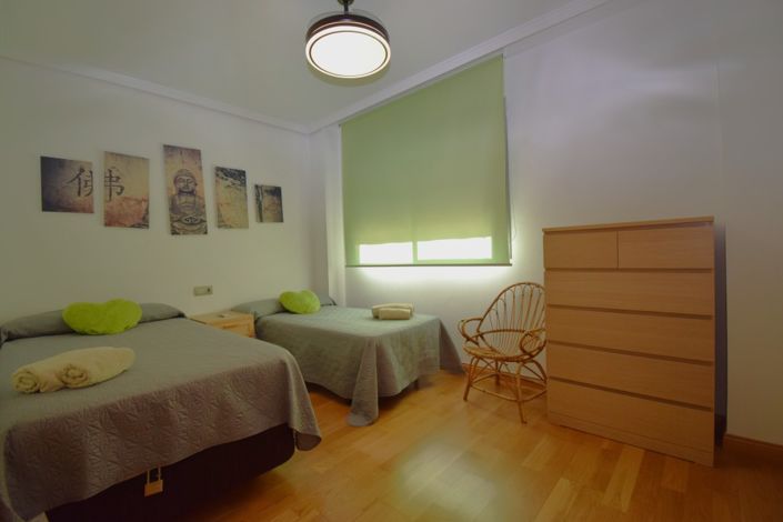 Image No.10-3 Bed Apartment for sale