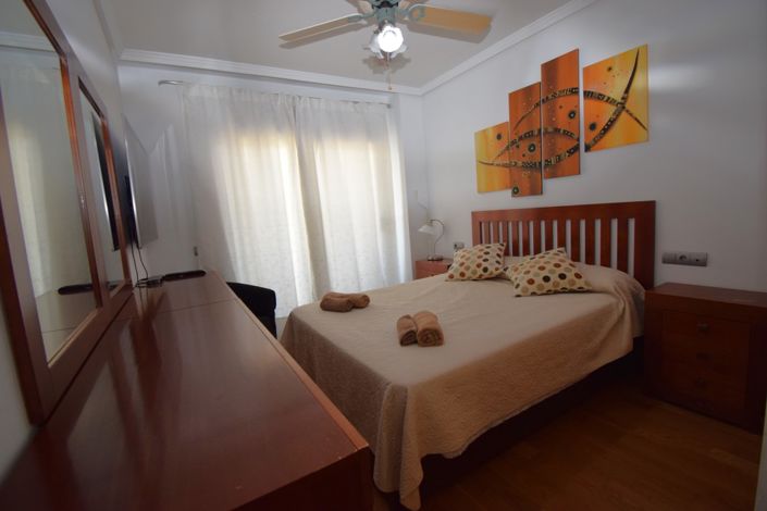 Image No.14-3 Bed Apartment for sale