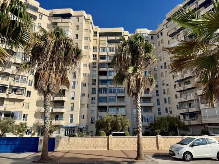 Image No.25-2 Bed Apartment for sale