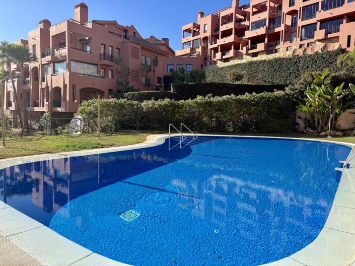 Image No.30-3 Bed Property for sale