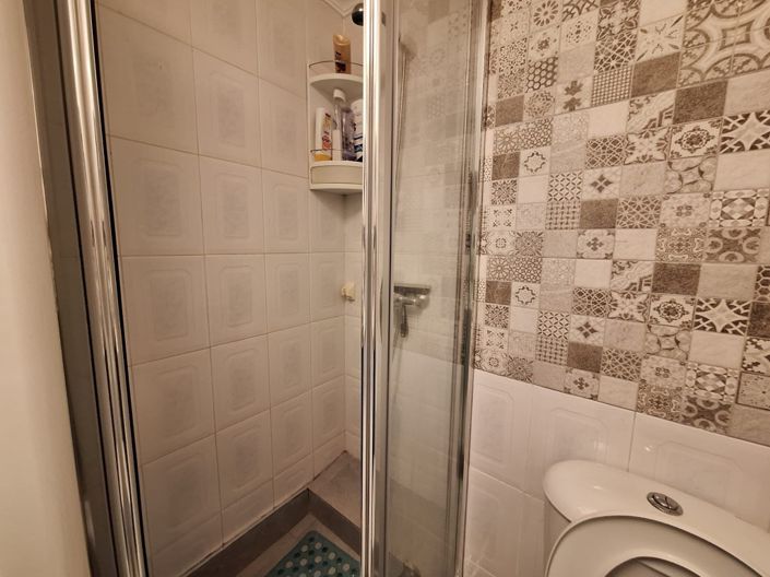 Image No.6-1 Bed Studio for sale