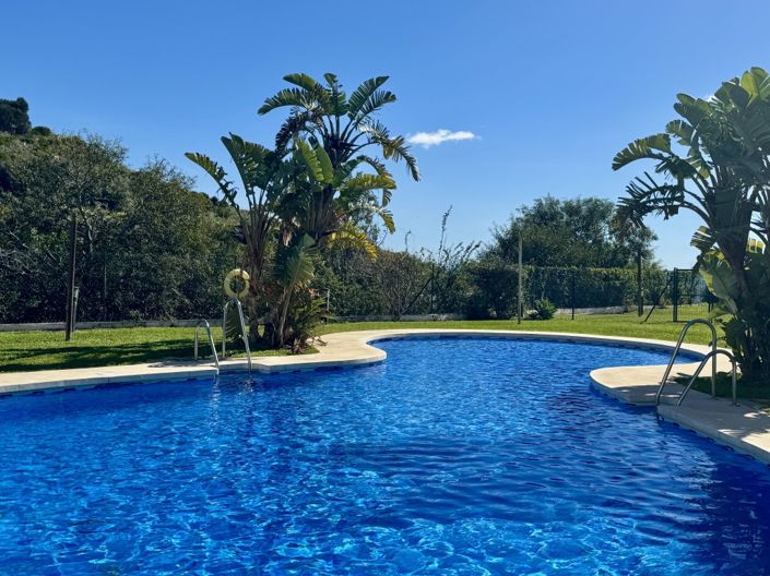 Image No.24-1 Bed Apartment for sale