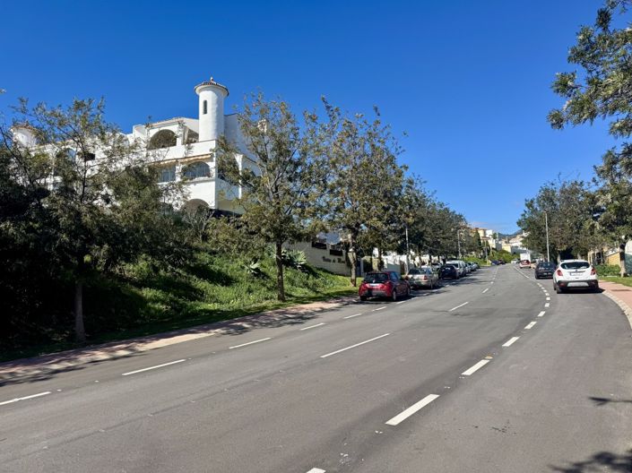 Image No.26-1 Bed Apartment for sale