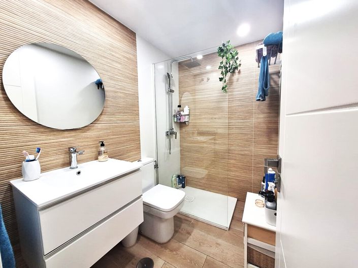 Image No.22-3 Bed Apartment for sale