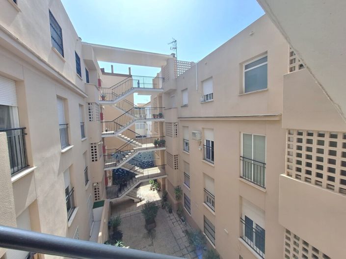 Image No.3-3 Bed Apartment for sale