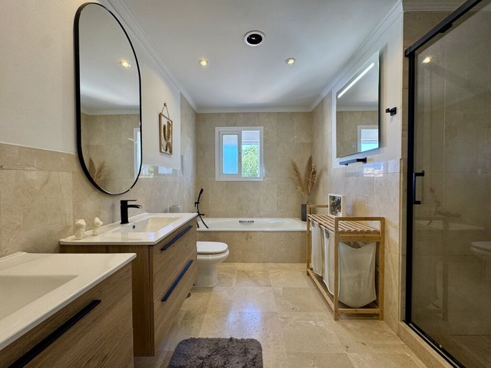 Image No.16-3 Bed Villa for sale