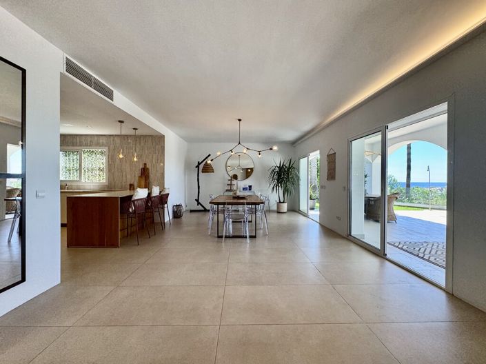 Image No.26-3 Bed Villa for sale