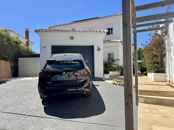 Image No.9-3 Bed Villa for sale