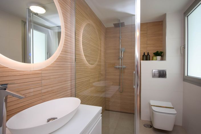 Image No.24-3 Bed Property for sale