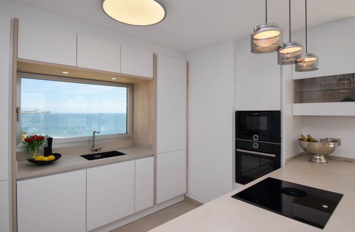 Image No.26-3 Bed Property for sale