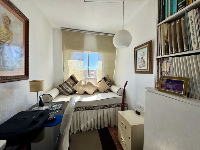 Image No.17-4 Bed Apartment for sale