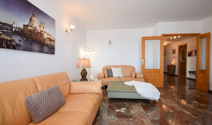 Image No.30-2 Bed Apartment for sale