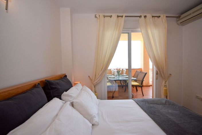 Image No.6-Appartement de 2 chambres à vendre à Fuengirola
