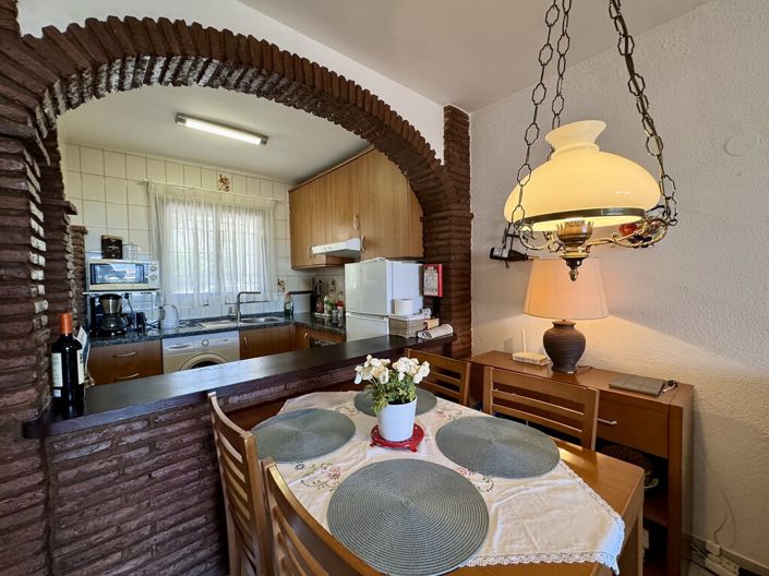 Image No.25-2 Bed Apartment for sale