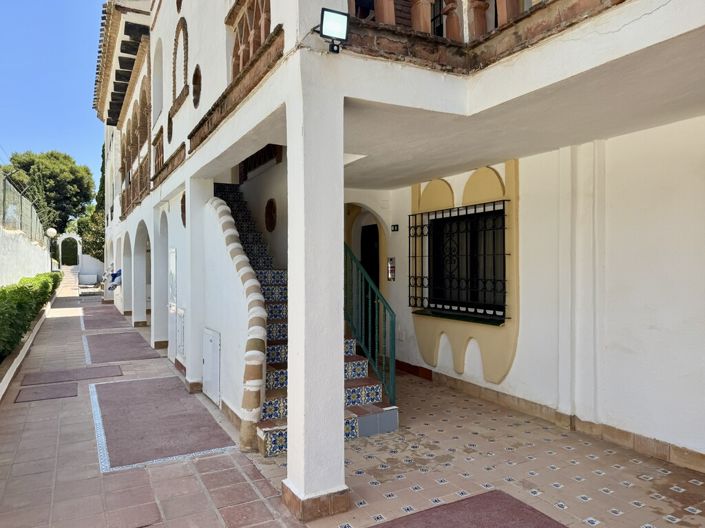 Image No.30-2 Bed Apartment for sale