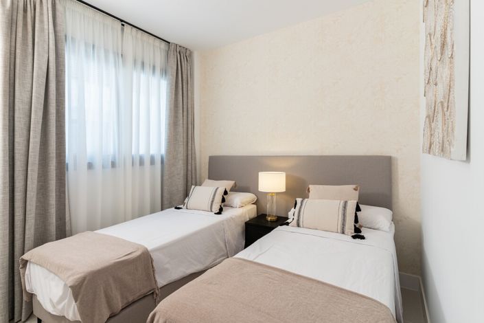 Image No.17-2 Bed Apartment for sale