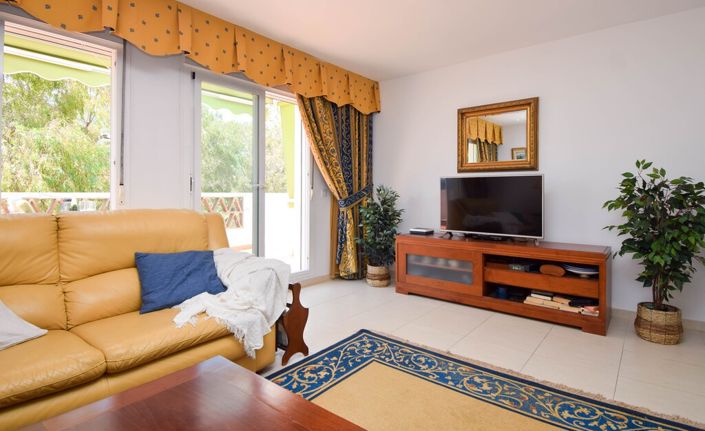 Image No.14-2 Bed Property for sale
