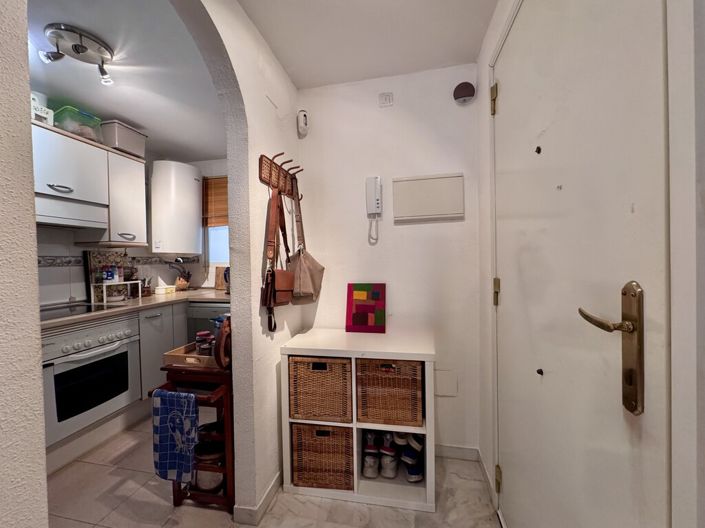 Image No.18-3 Bed Apartment for sale