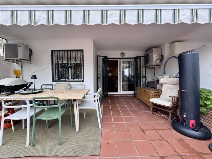 Image No.22-3 Bed Apartment for sale