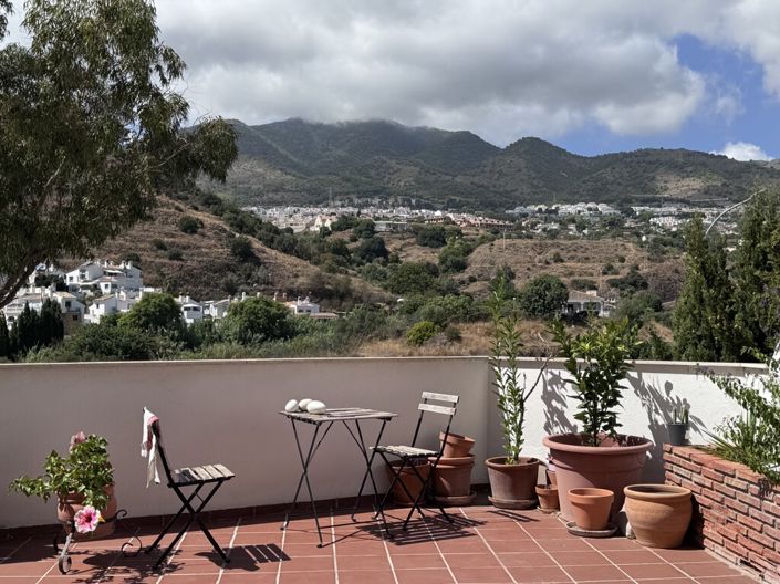 Image No.3-3 Bed Apartment for sale