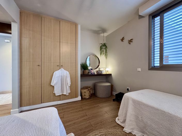 Image No.16-2 Bed Apartment for sale