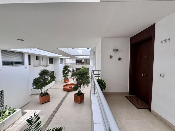 Image No.30-2 Bed Apartment for sale