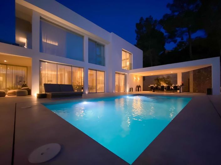 Image No.21-6 Bed Villa for sale