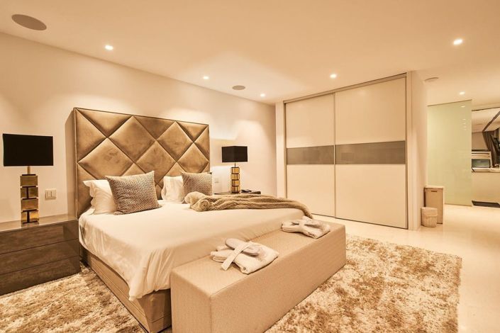 Image No.11-5 Bed Villa for sale