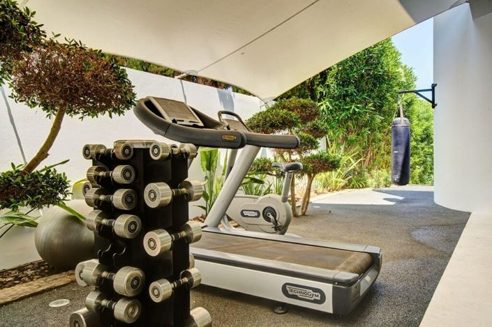 Image No.6-5 Bed Villa for sale