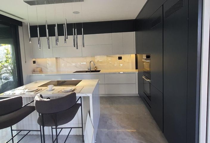 Image No.7-4 Bed Villa for sale