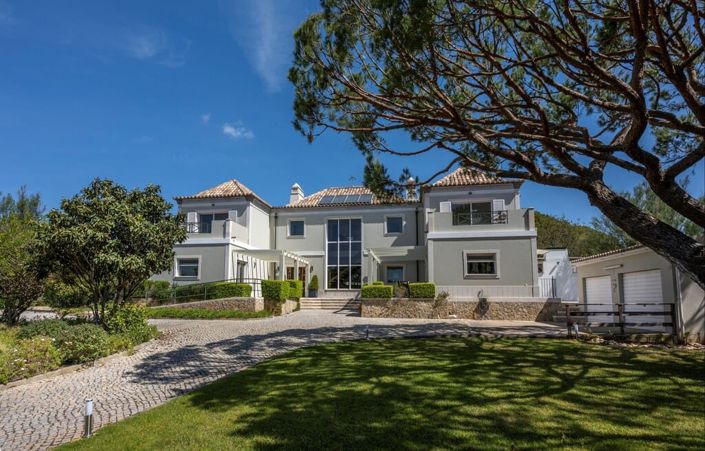 Image No.1-4 Bed Villa for sale
