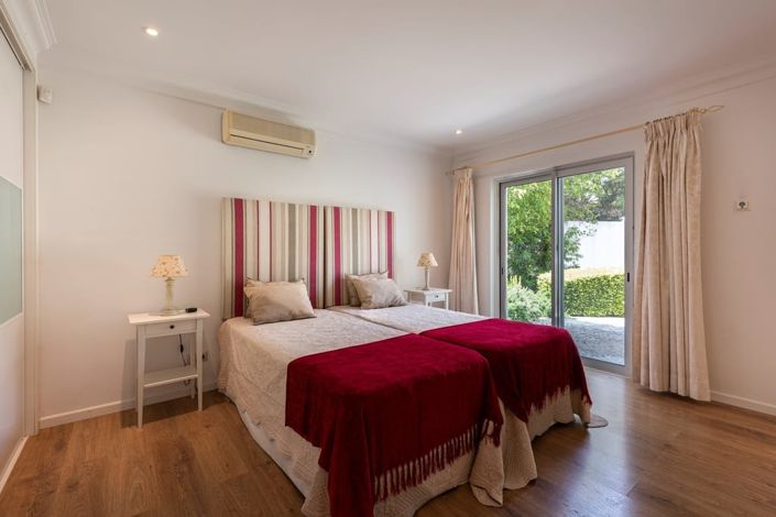 Image No.23-4 Bed Villa for sale