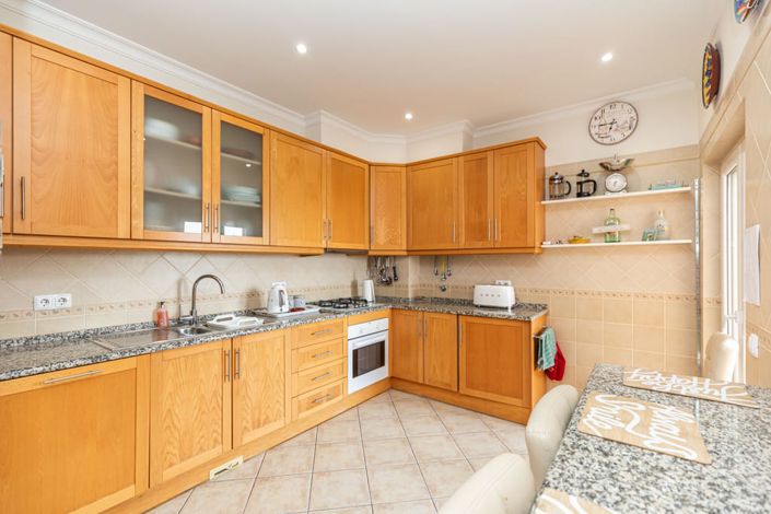 Image No.4-3 Bed Apartment for sale