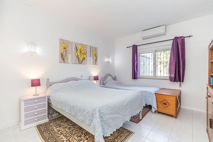 Image No.20-3 Bed Villa for sale