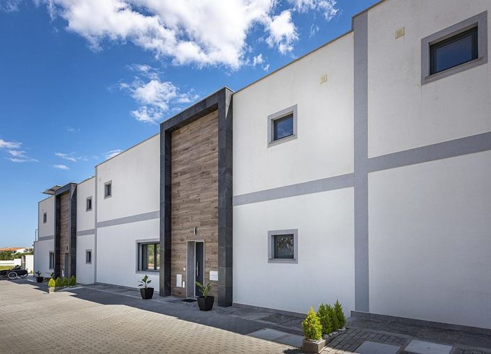 Image No.4-3 Bed Villa for sale