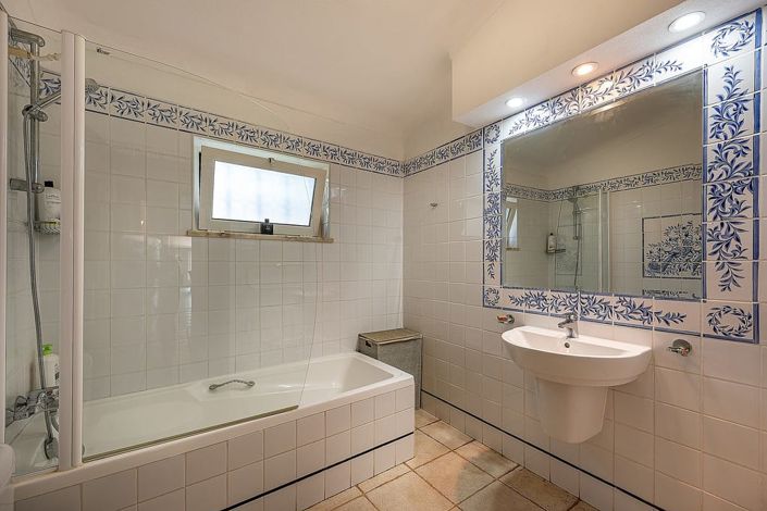 Image No.21-5 Bed Villa for sale