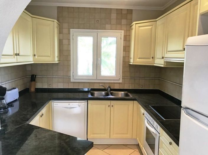 Image No.9-3 Bed Villa for sale