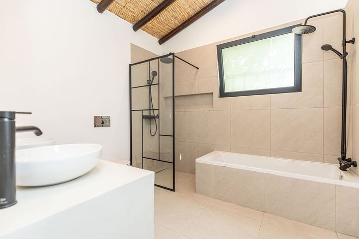 Image No.22-3 Bed Villa for sale